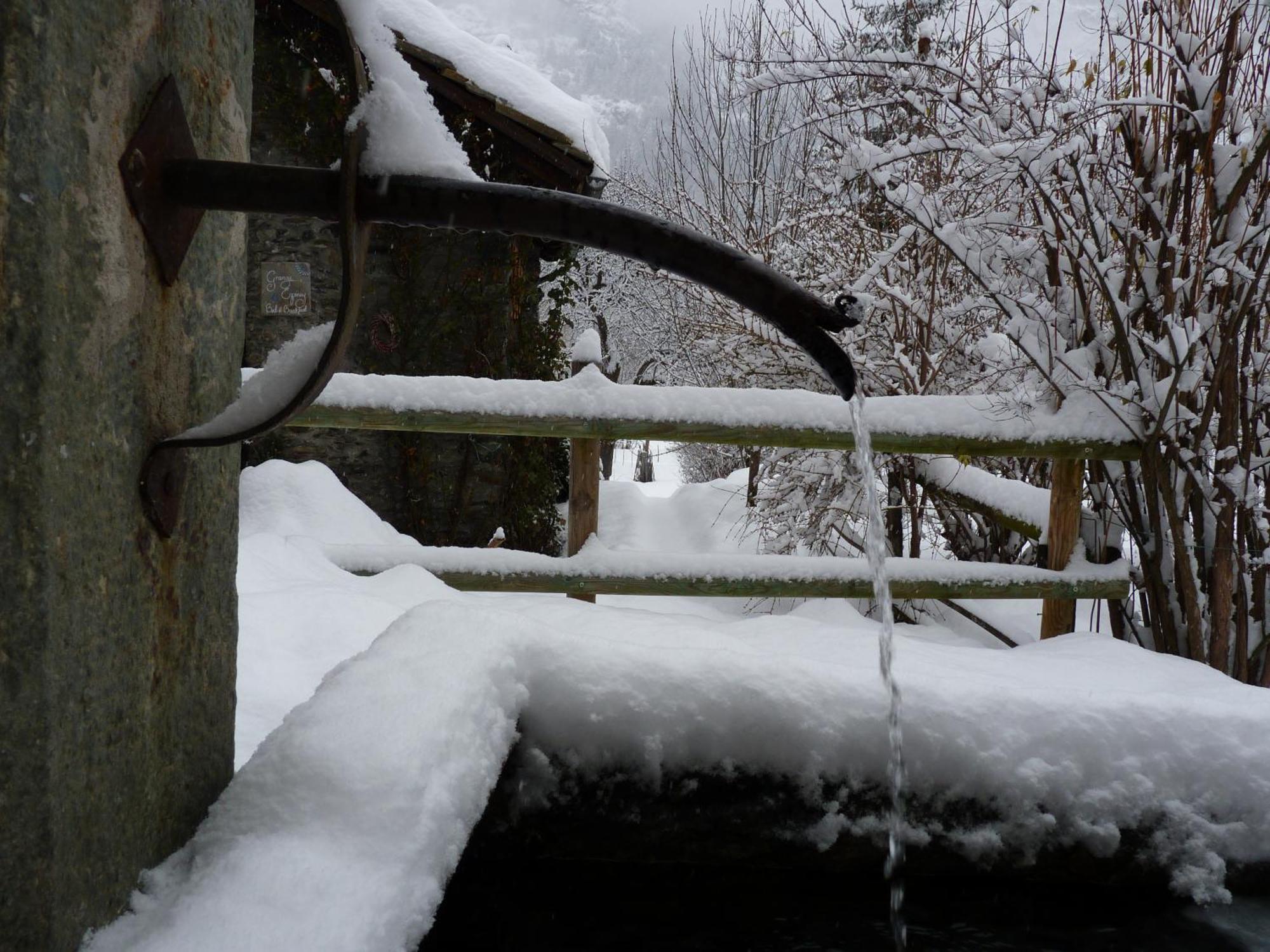 喇沙Grange Epiney Bed E Breakfast住宿加早餐旅馆 外观 照片